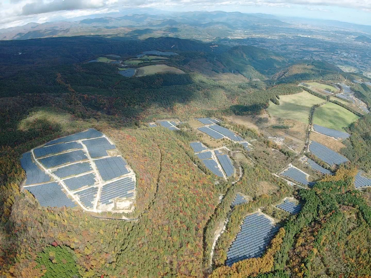 福島県福島市あづま小富士太陽光発電所